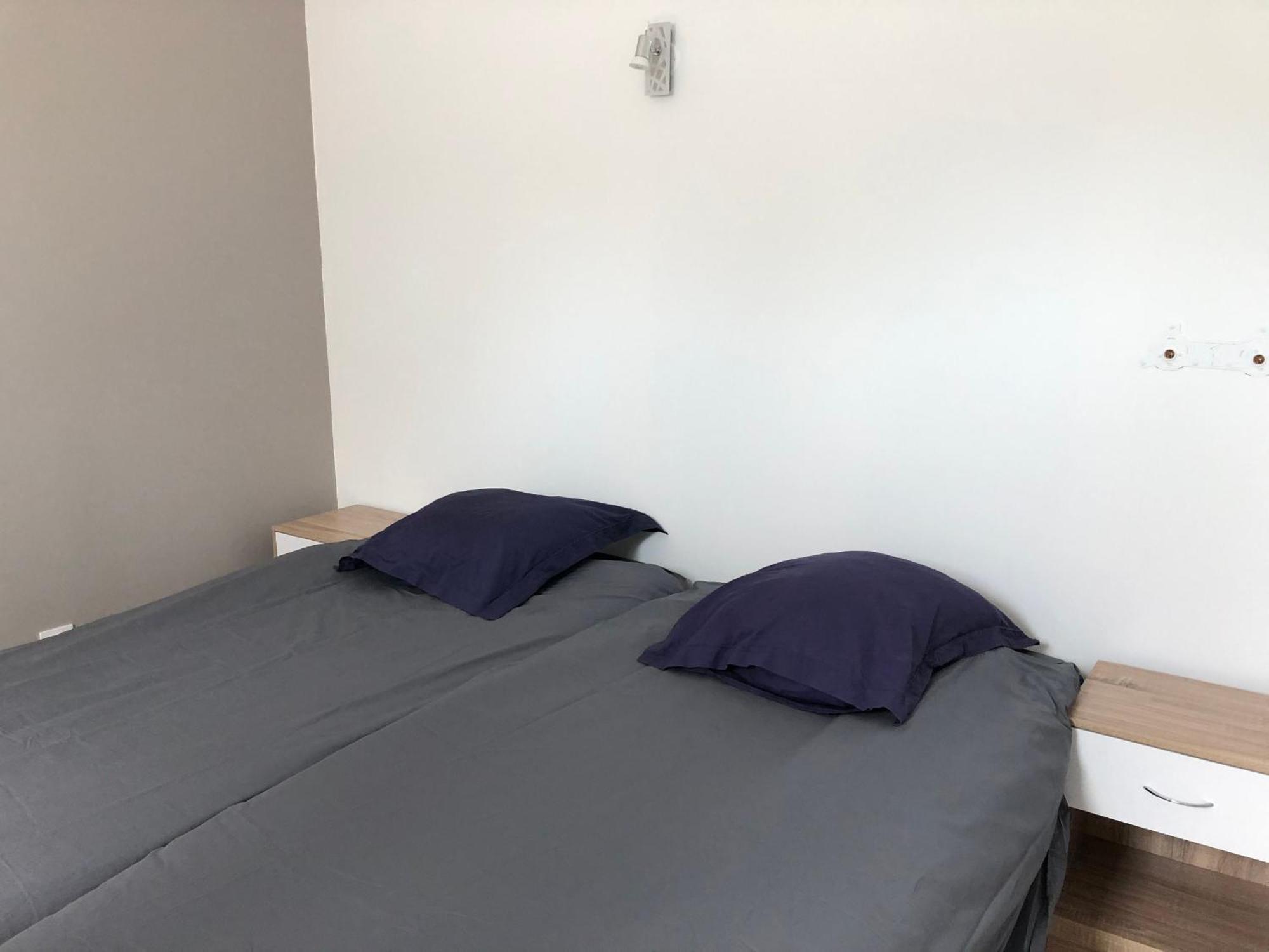 Gîte Saint-Léonard-des-Bois, 8 pièces, 15 personnes - FR-1-410-224 Extérieur photo